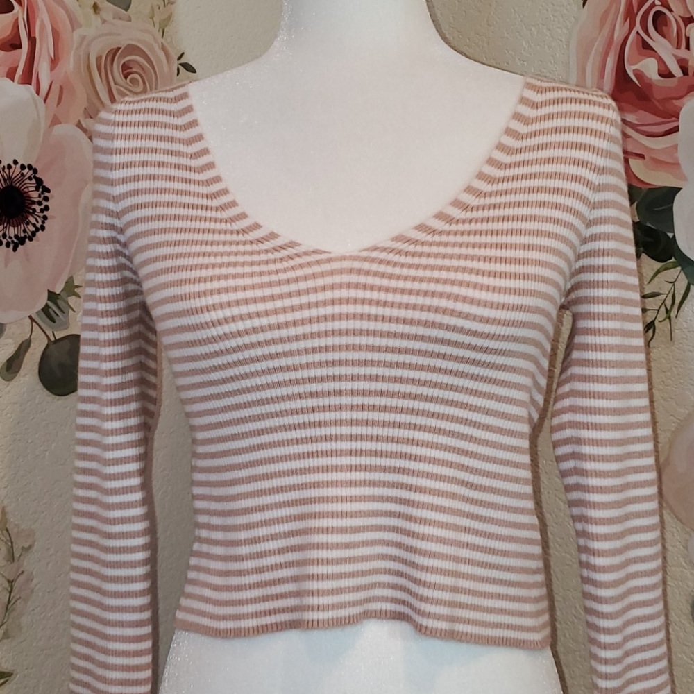 FOREVER21 CROP TOP SWEATER